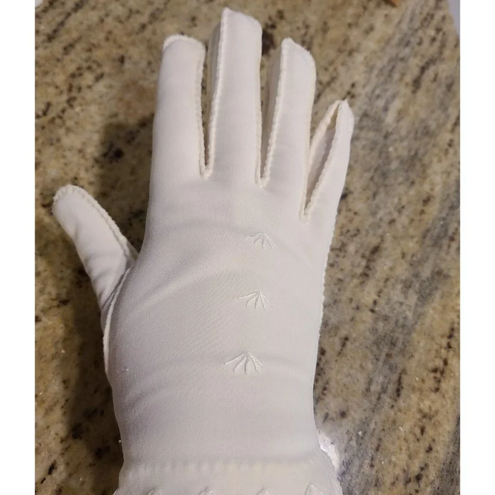Vintage Size M Off White Stretch Nylon Formal 9